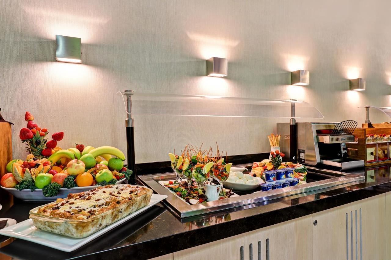 Holiday Inn Guelph Hotel & Conference Centre, An Ihg Hotel Екстер'єр фото