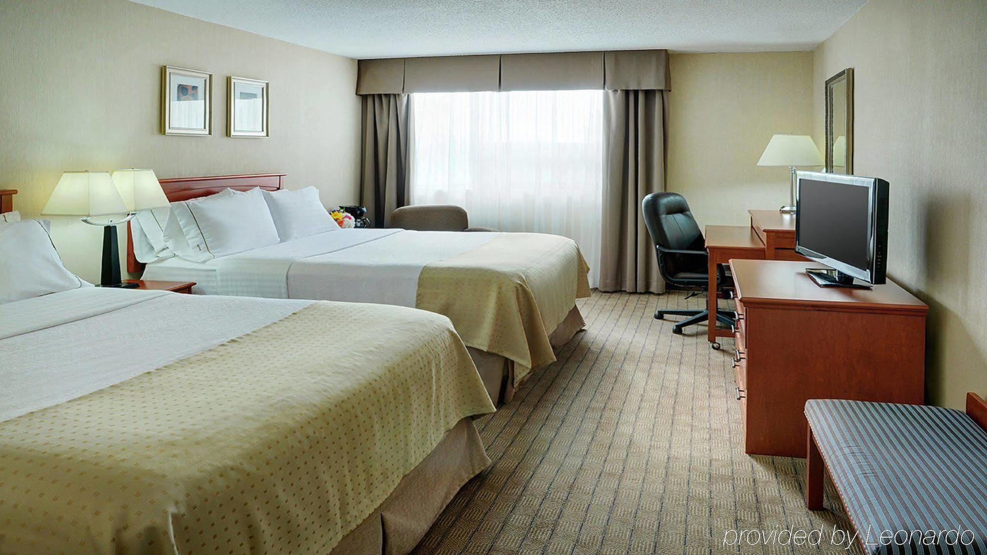 Holiday Inn Guelph Hotel & Conference Centre, An Ihg Hotel Екстер'єр фото