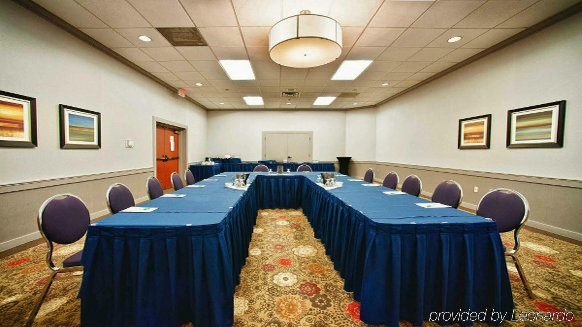 Holiday Inn Guelph Hotel & Conference Centre, An Ihg Hotel Екстер'єр фото