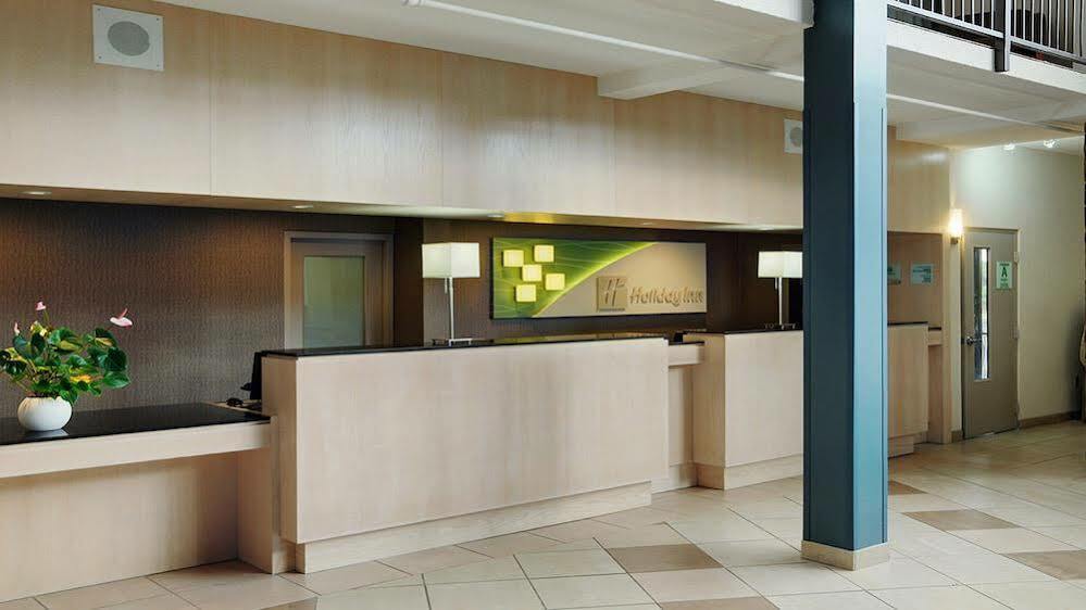 Holiday Inn Guelph Hotel & Conference Centre, An Ihg Hotel Екстер'єр фото