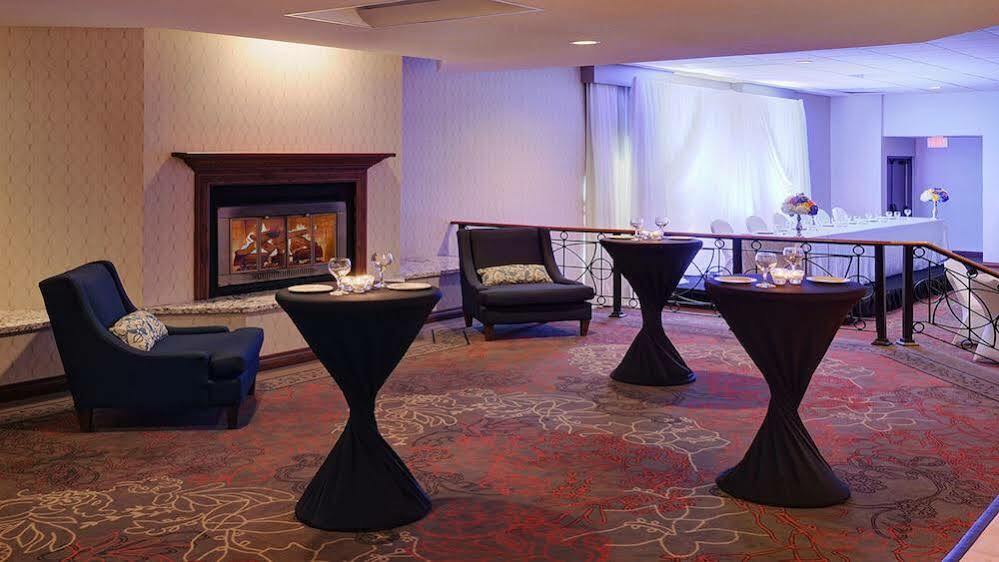 Holiday Inn Guelph Hotel & Conference Centre, An Ihg Hotel Екстер'єр фото