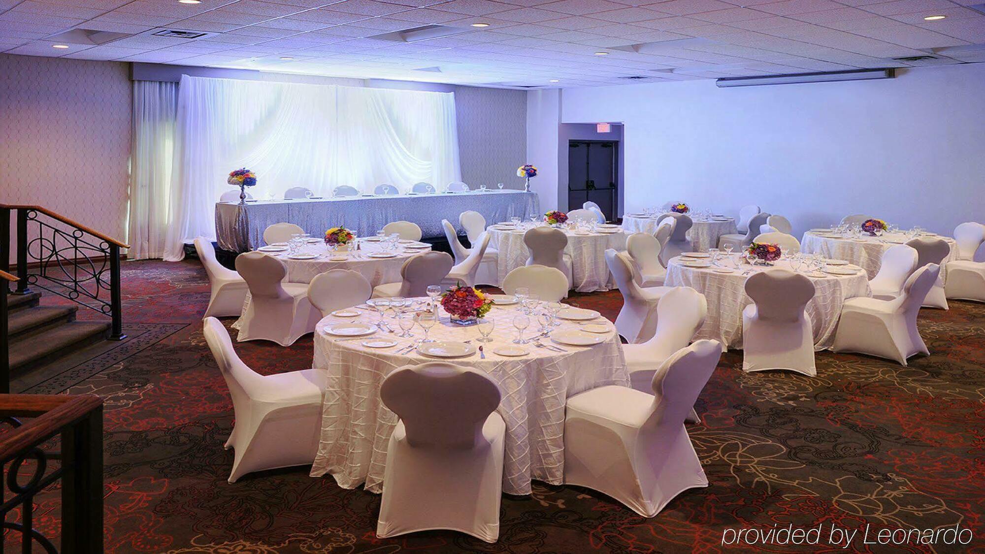 Holiday Inn Guelph Hotel & Conference Centre, An Ihg Hotel Екстер'єр фото
