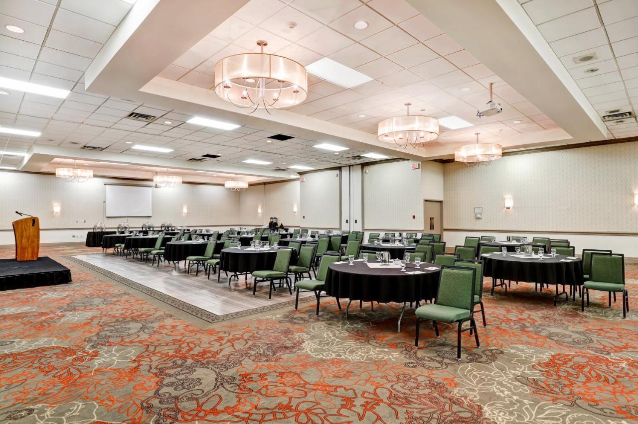 Holiday Inn Guelph Hotel & Conference Centre, An Ihg Hotel Екстер'єр фото